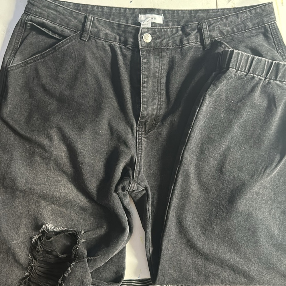 Forever 21 Jogger Jeans Size 31